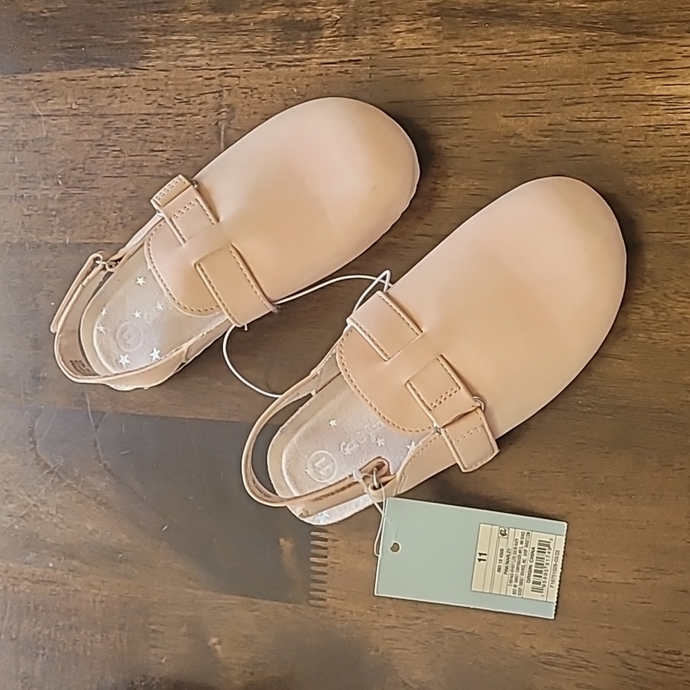 NWT Cat & Jack Pink Clogs size 11